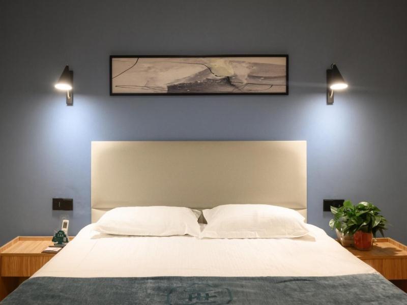 Greentree Inn Henan Kaifeng Gulou Square Express Hotel Extérieur photo